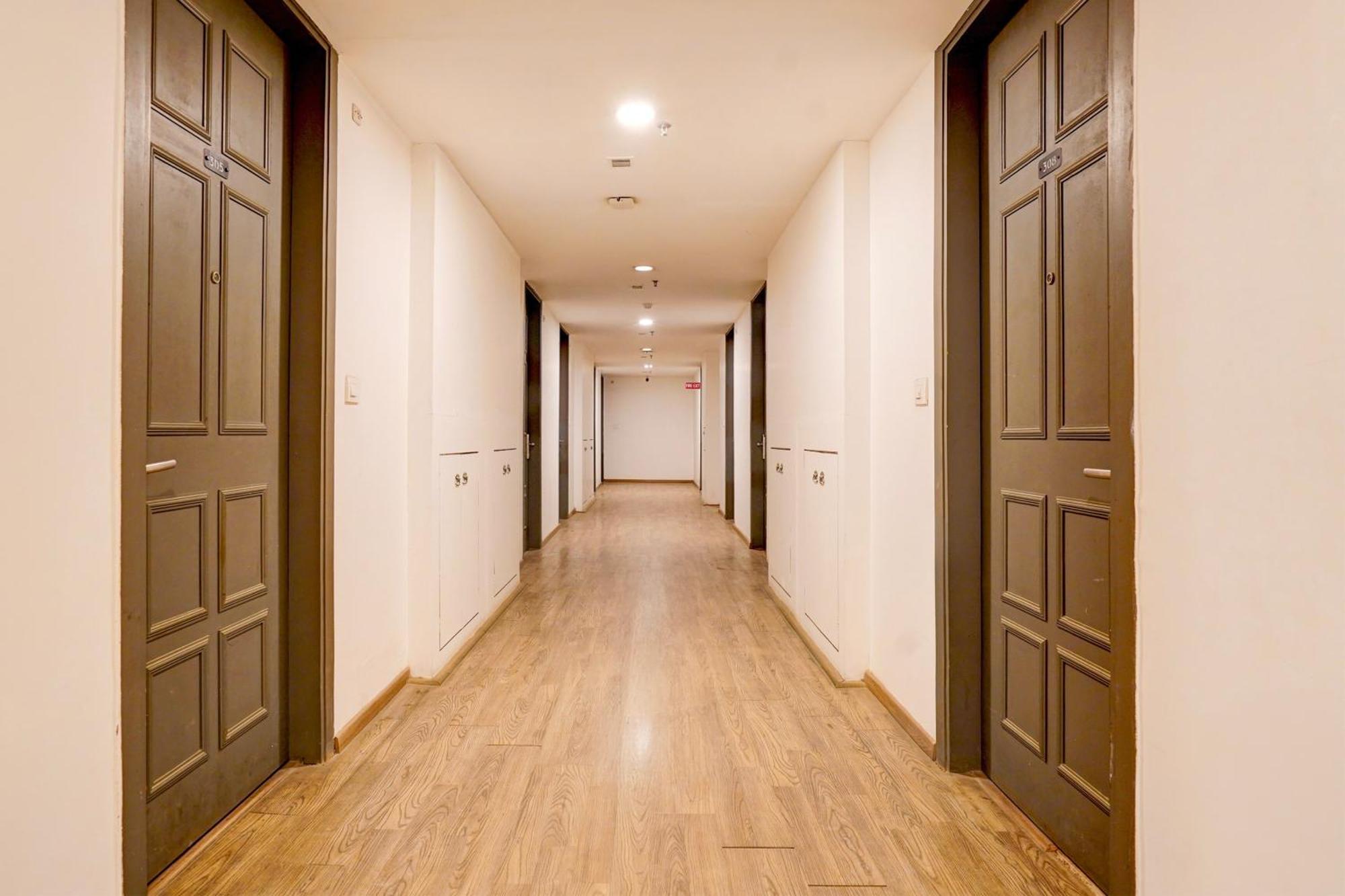Super Townhouse Gomti Nagar Matiyari Hotel Chinhat Luaran gambar